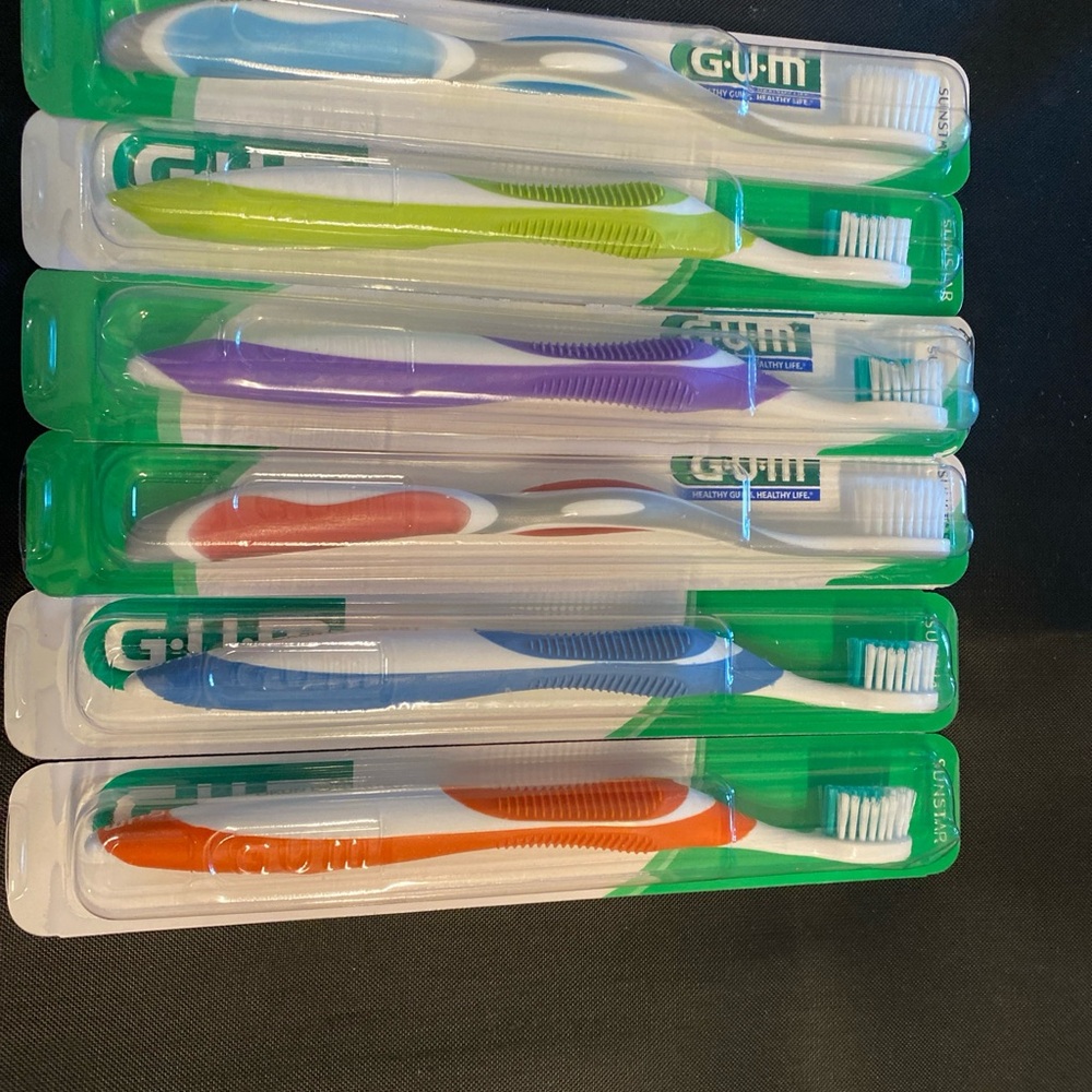 GUM Toothbrushes Multi-Color Bundle - Picture 2 of 3
